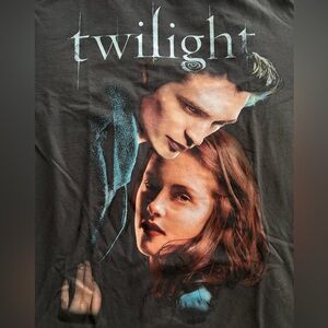 Edward & Bella Charcoal T-Shirt Twilight Saga NWT